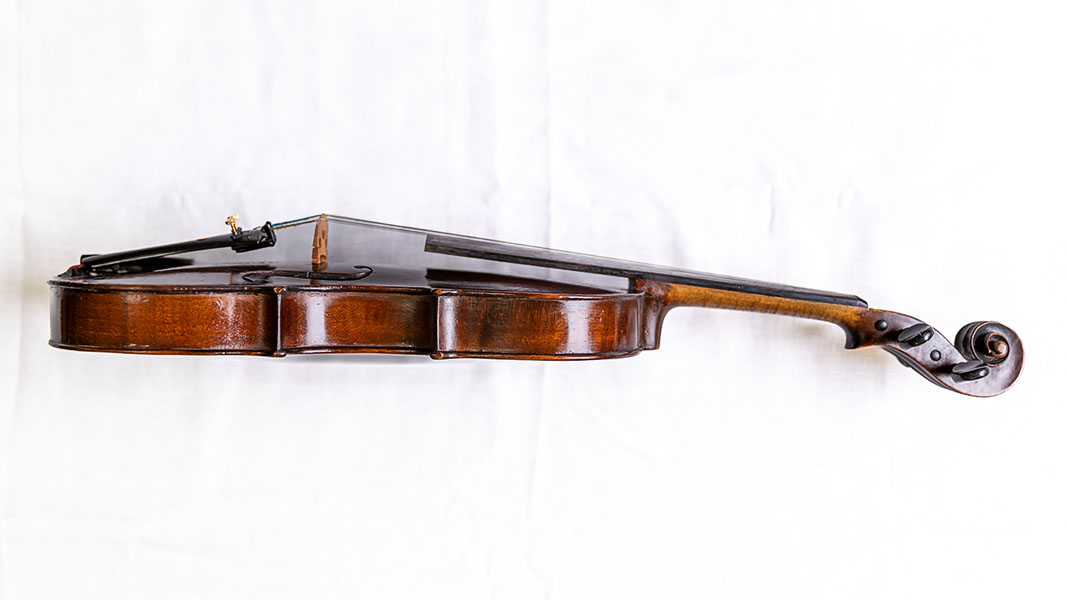 Geigenbauer & Musiker Nicolas Violin aus Eberswalde